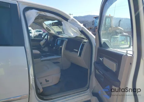 2017 Ram 1500 Laramie 4X4 5'7 Box from USA, damaged, VIN 1C6RR7NT8HS572613